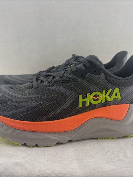 Hoka Men’s Arahi 8 Running Shoe size 10